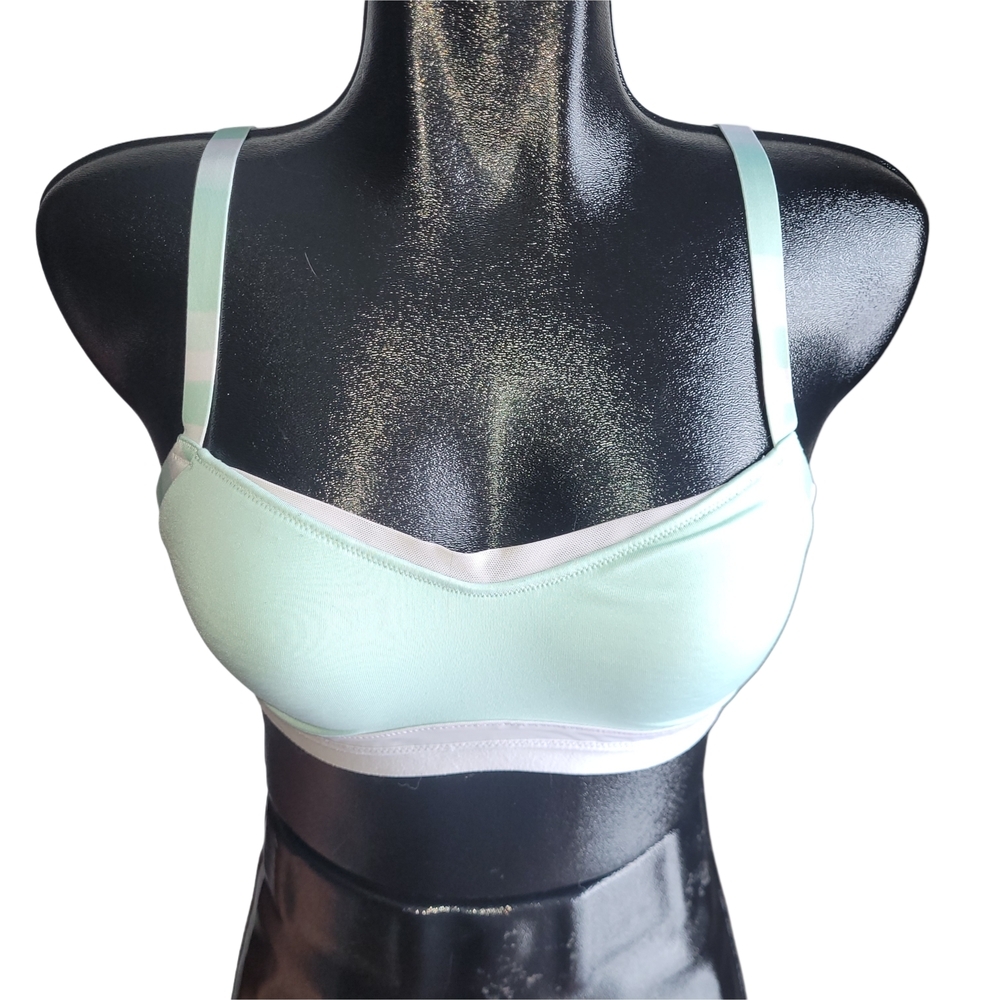 Brooks Moving Comfort Fineform Mint Green Women's Sports Bra S